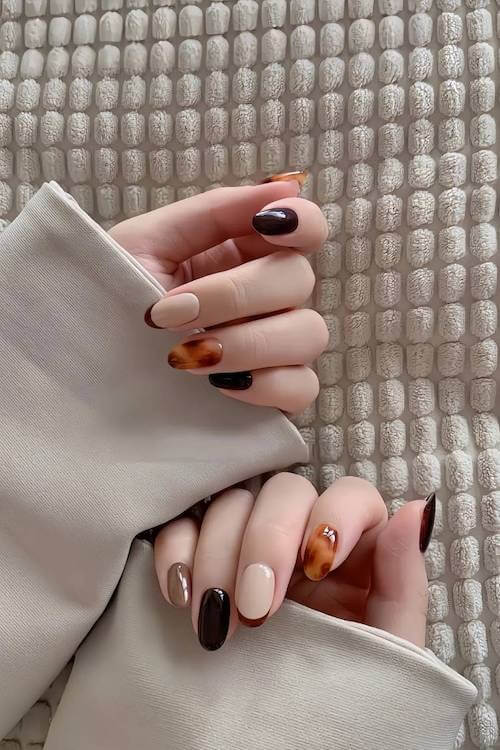 classy fall nail designs