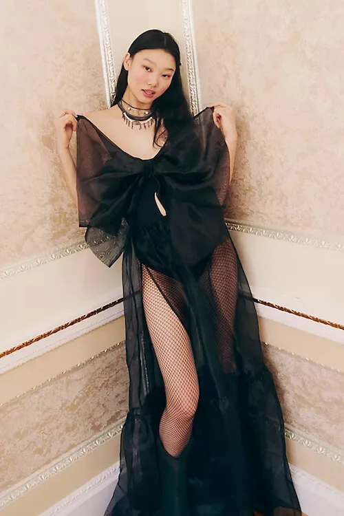 chic sexy goth outfits