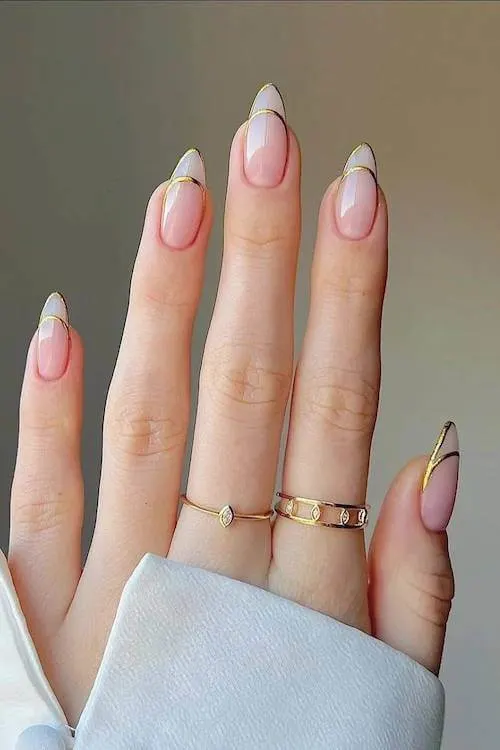 classy short nails