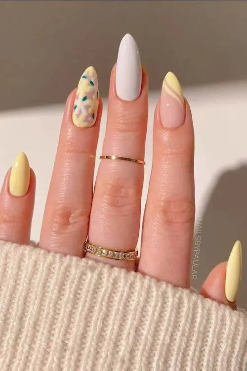 classy spring nails