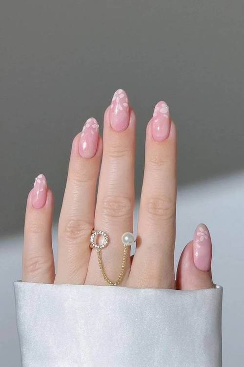 classy spring nails