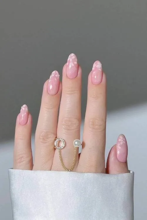 classy spring nails