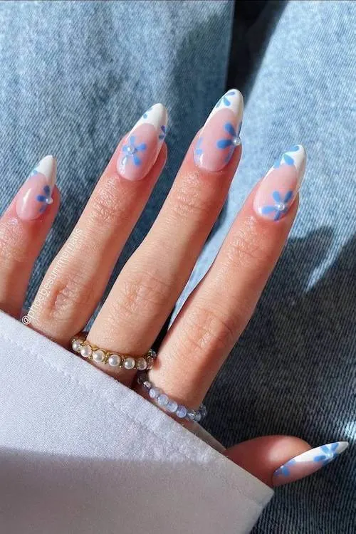classy spring nails