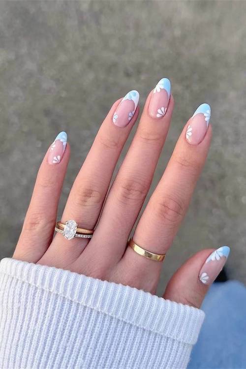 classy spring nails