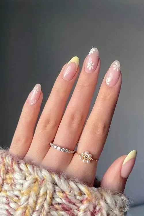 classy spring nails