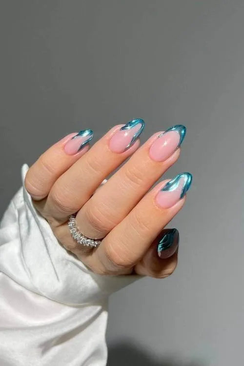 classy summer nails