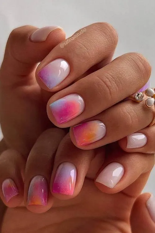 classy summer nails