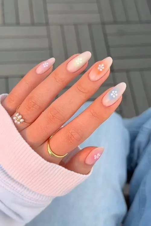 classy summer nails