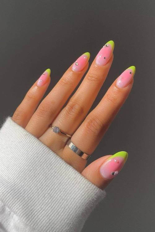 classy summer nails