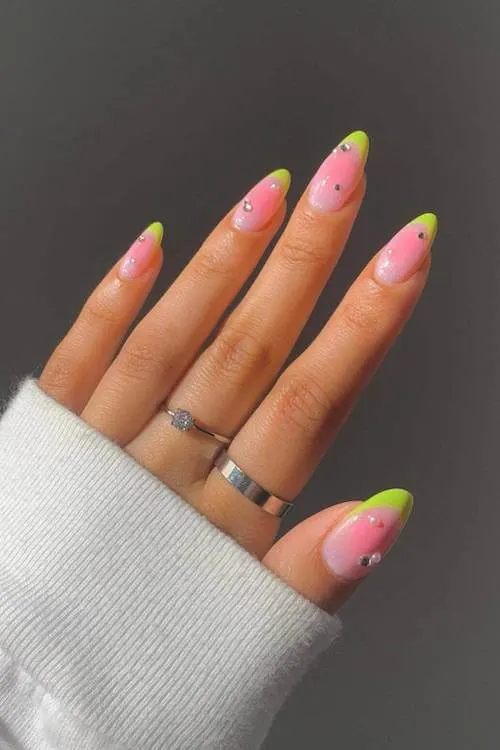 classy summer nails