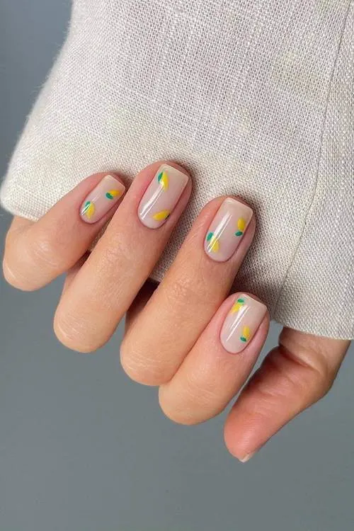 classy summer nails