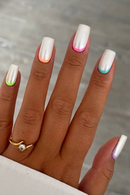 classy summer nails