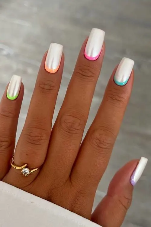 classy summer nails