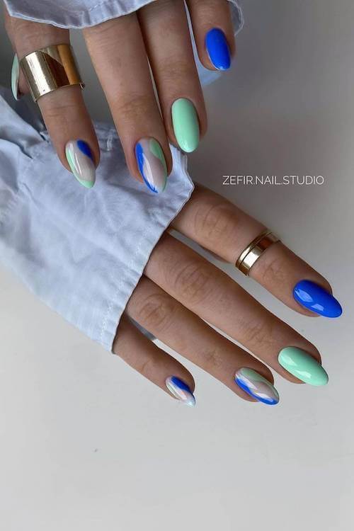 classy summer nails