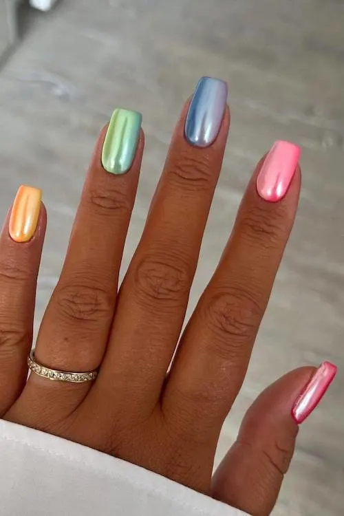 classy summer nails