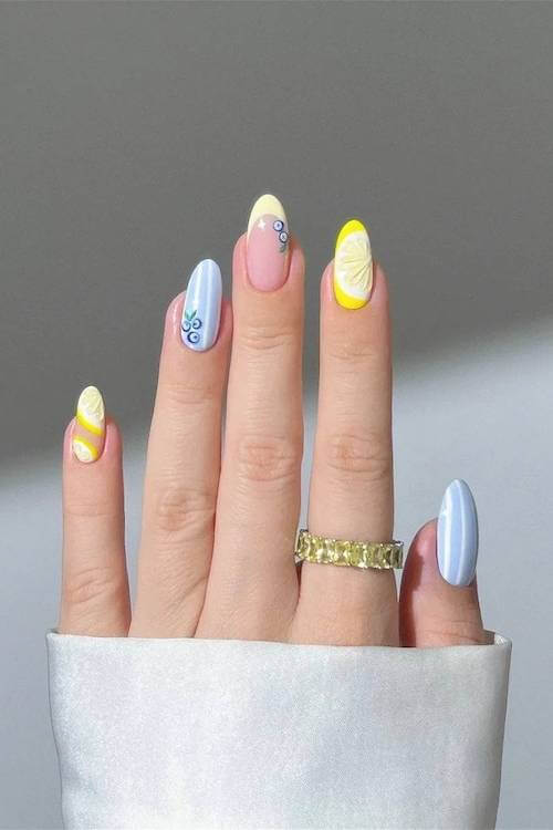 classy summer nails