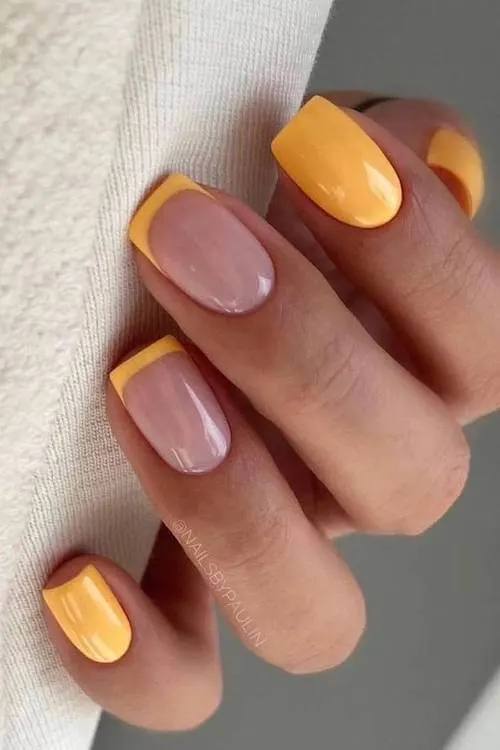 classy summer nails
