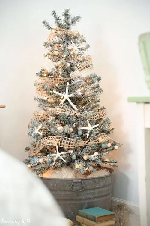 coastal christmas tree ideas