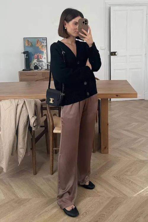 comfy trendy wide leg pants outfit