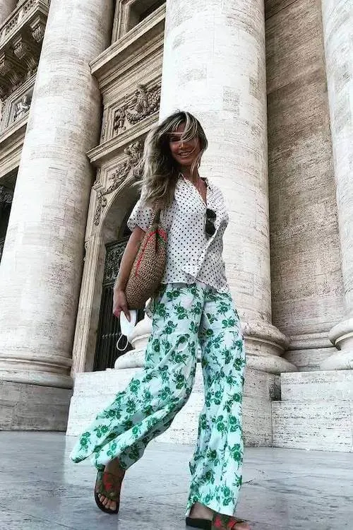 comfy trendy wide leg pants outfit