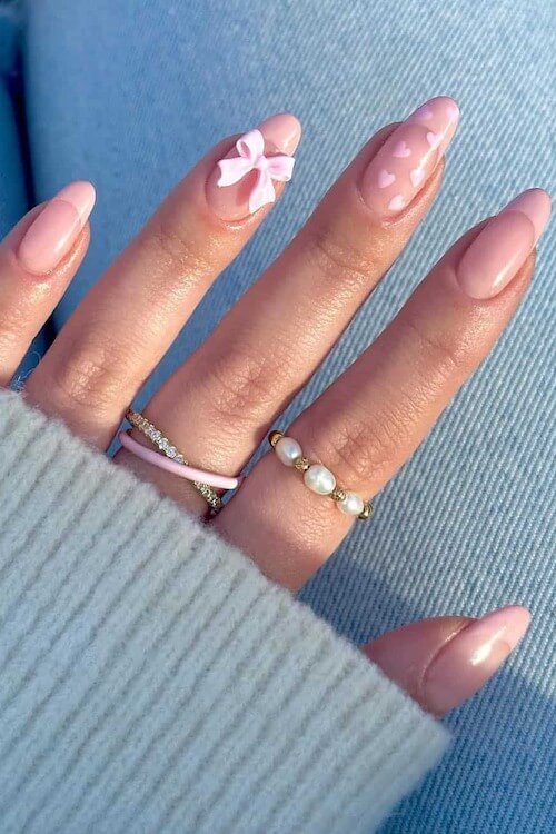 coquette nails