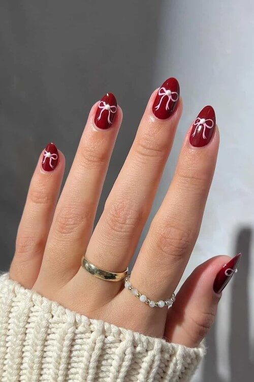 coquette nails