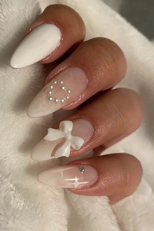 coquette nails