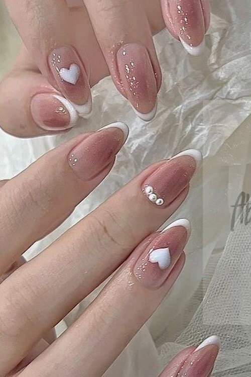 coquette nails