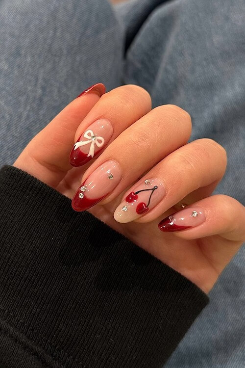 coquette nails