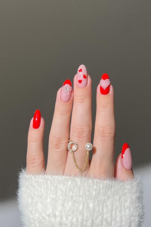 coquette nails