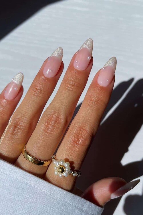 coquette nails