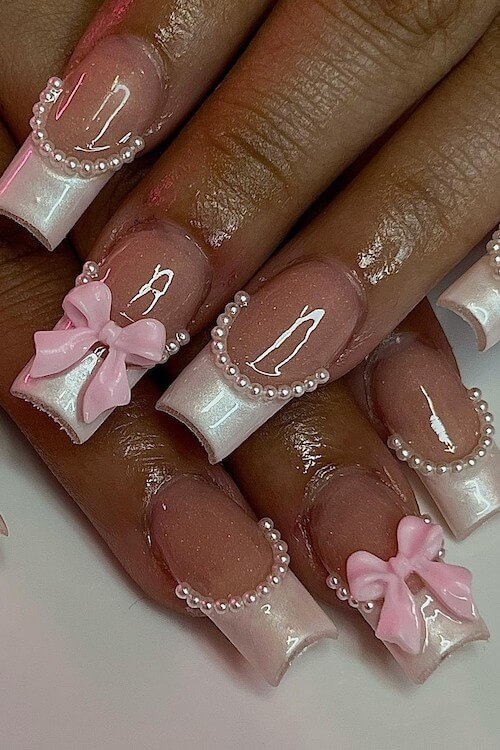 coquette nails