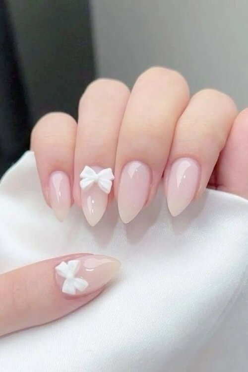 coquette nails
