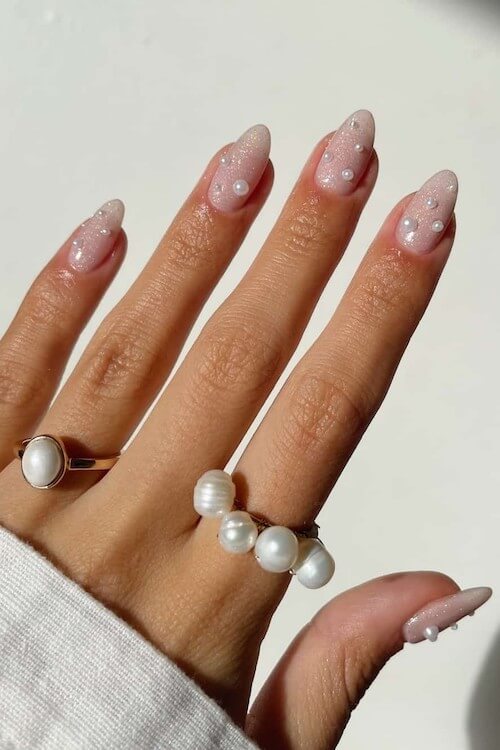 coquette nails