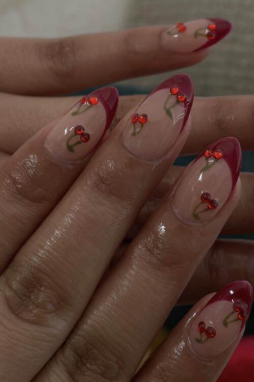 coquette nails