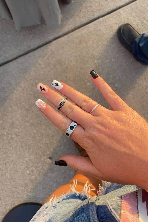 Monochrome Lightning and Heart Western Nails