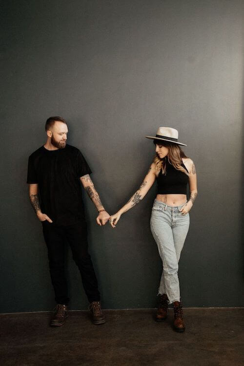 unique couple photoshoot outfit ideas