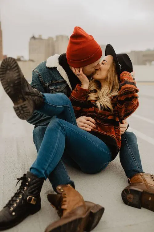 winter engagement session outfit ideas