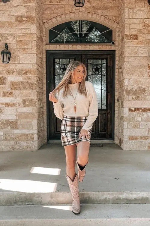 cowboy boots outfit