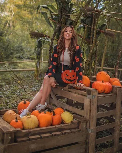 creative fall photography ideas