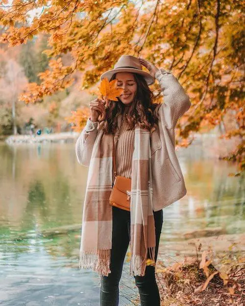 creative fall photography ideas