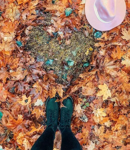 creative fall photography ideas