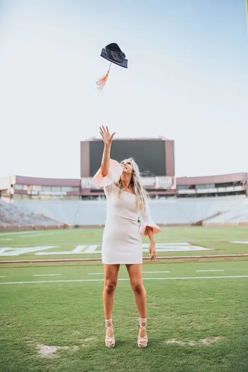 Creative Ideas For Your Graduation Photoshoot