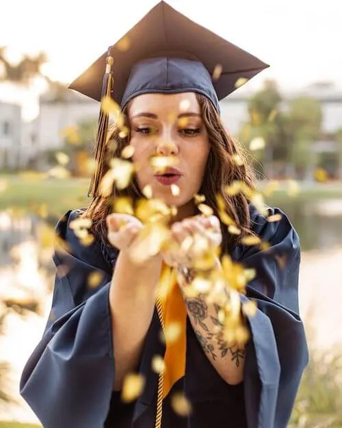 Creative Graduation Photoshoot Ideas For Girls