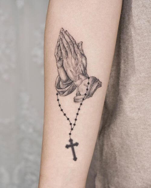 cross tattoo designs for women