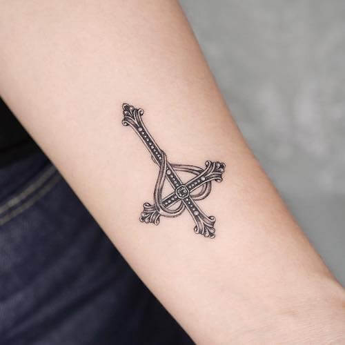 cross tattoo designs for women