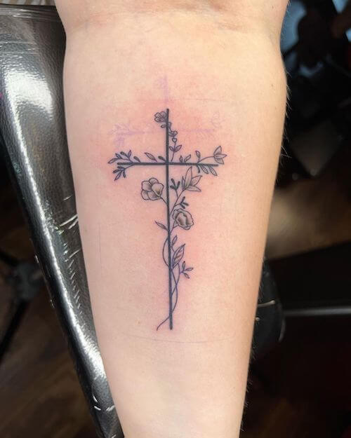 cross tattoo designs for women