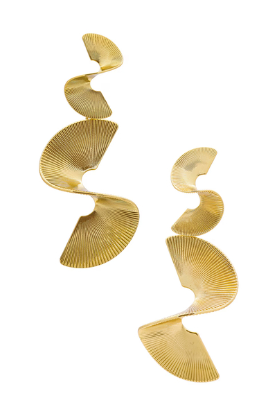 current obsessing earrings