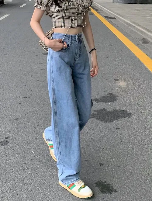 cute Korean outfits with jeans