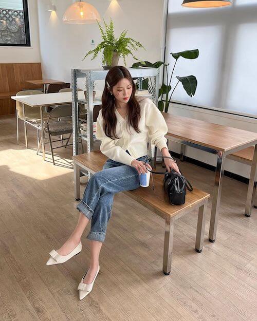 cute Korean outfits with jeans